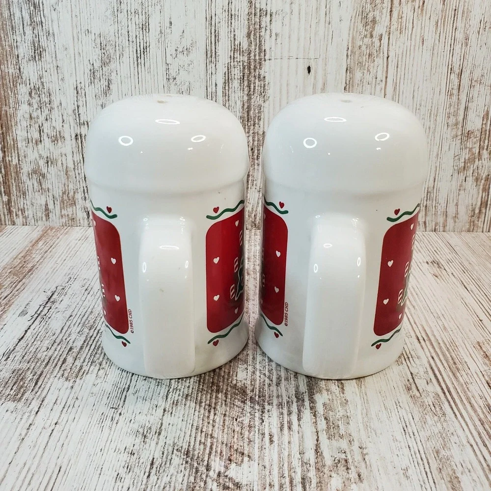 Vtg New Avenues Nutcracker Sweets Christmas Shakers Set of 2 Crafted in Taiwan
